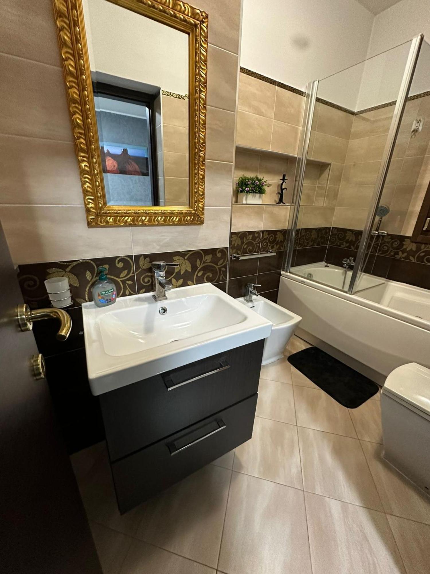 B&B Le Palme Castel Maggiore Exterior photo